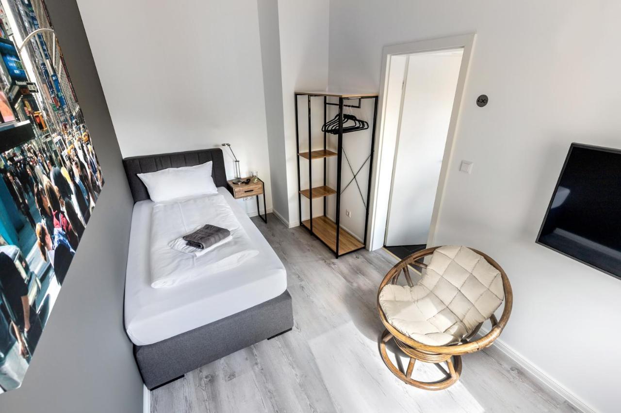 Primera Zimmer Mit Gemeinschaftsbad Singen Luaran gambar